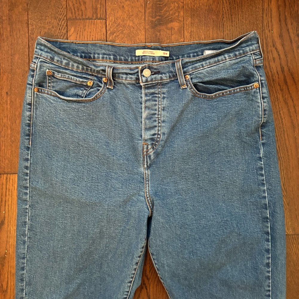 Levi's Wedgie skinny jeans